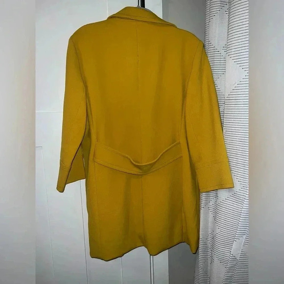 NWT Yellow/Mustard Quarter Sleeve Jacket - Picture 5 of 5